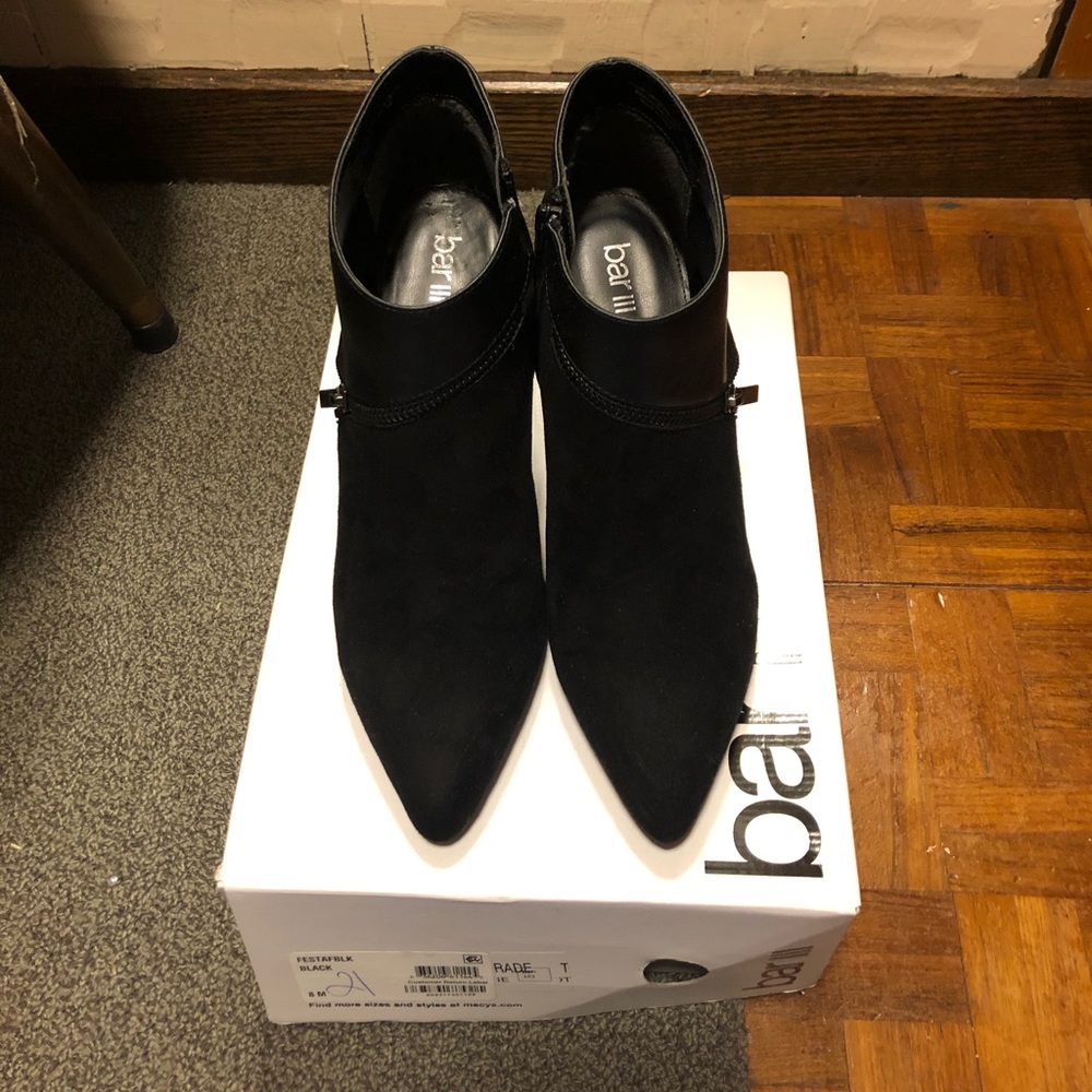 Bar lll Size 8 Black/Suede Booties - Picture 4 of 8